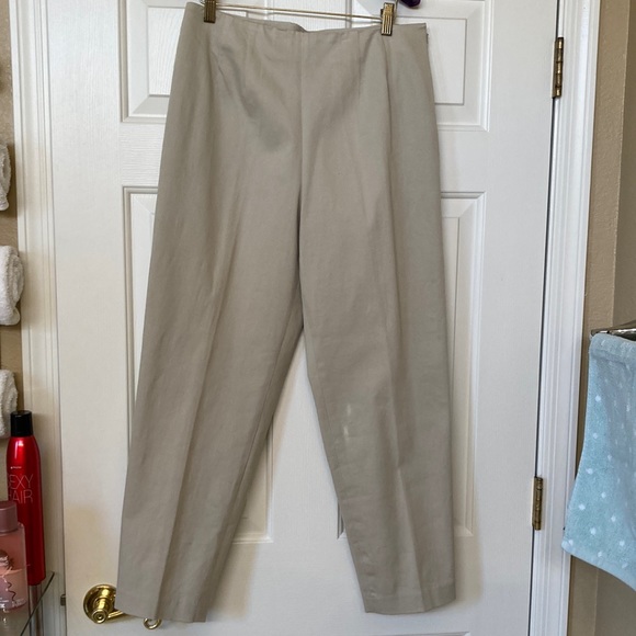 Marsh Landing Stretchy Khaki Pants - NWOT - Picture 1 of 10